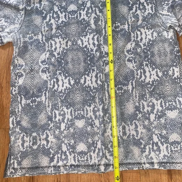 Free People Gray Boxy Short Sleeve T-Shirt - Picture 5 of 8